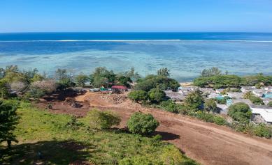 View of the earthwork at Anbalaba | Baie du Cap